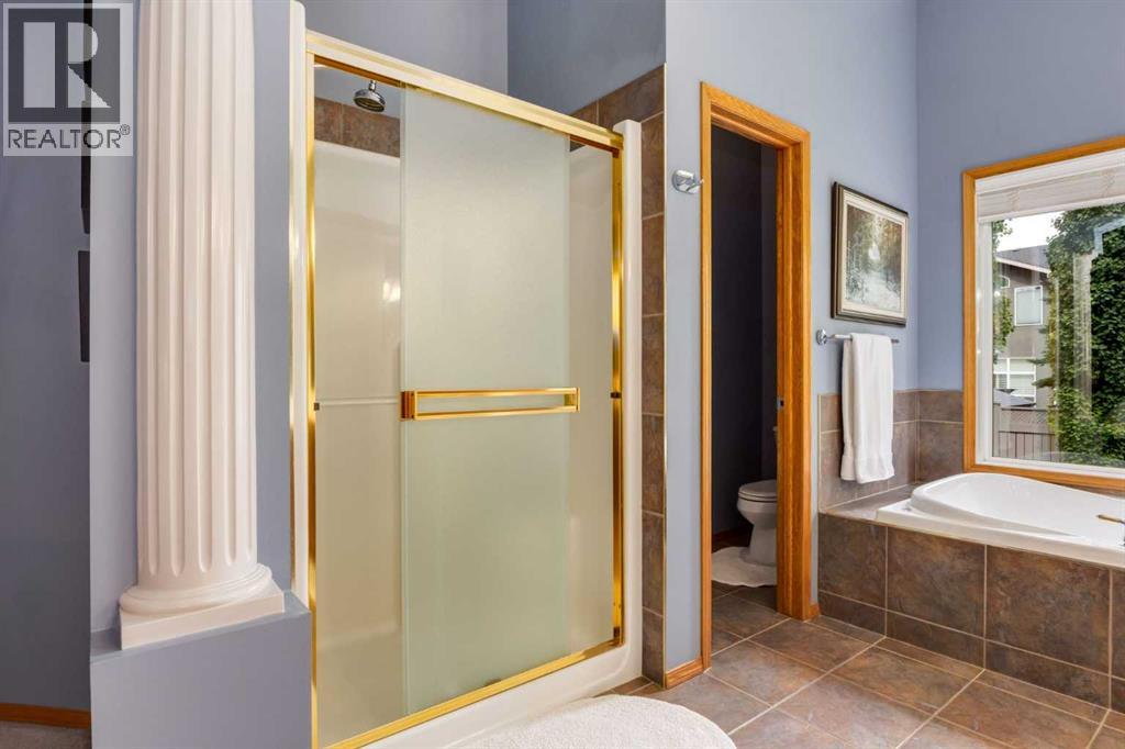 133 Strathlea Court Sw, Calgary, Alberta  T3H 4R8 - Photo 16 - A2343344