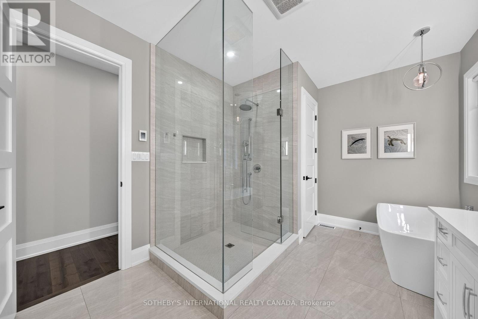15 Langton Drive, Kitchener, Ontario  N2P 2X9 - Photo 24 - X13781186
