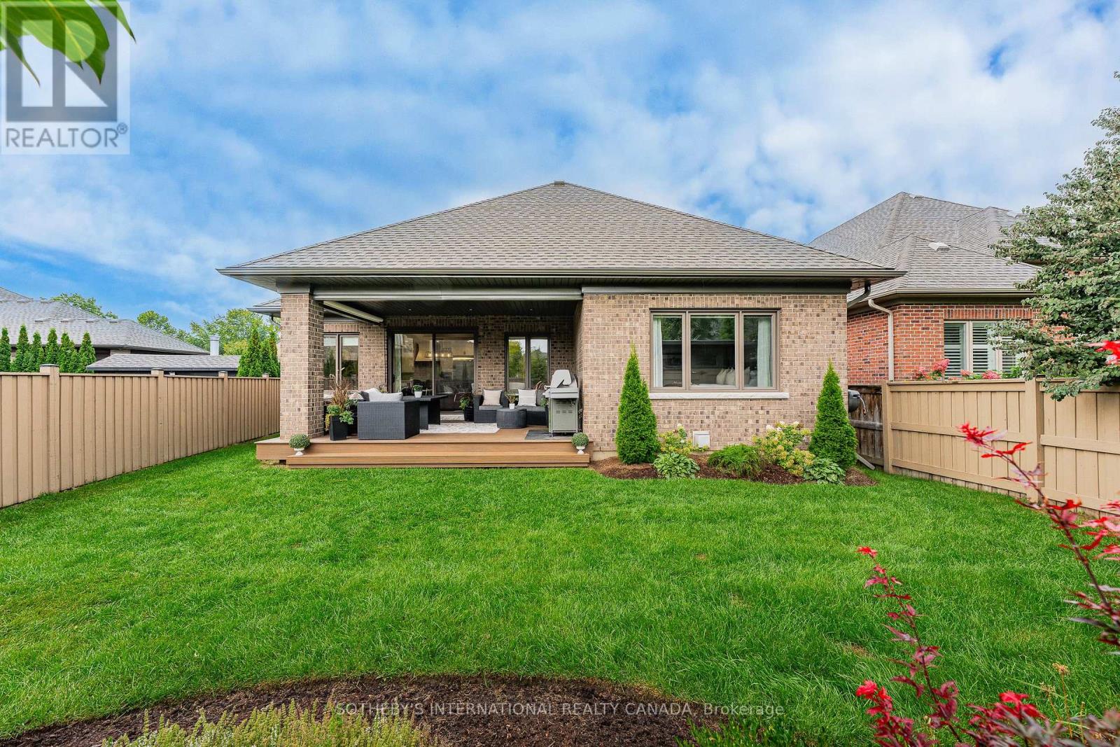 15 Langton Drive, Kitchener, Ontario  N2P 2X9 - Photo 40 - X13781186