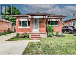 468 HIGHLAND ROAD, Kitchener, Ontario