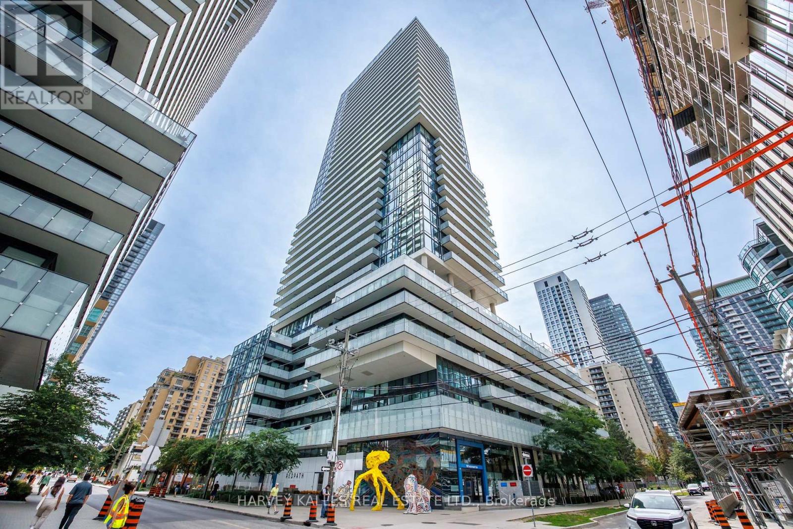 523 - 161 ROEHAMPTON AVENUE, Toronto, Ontario