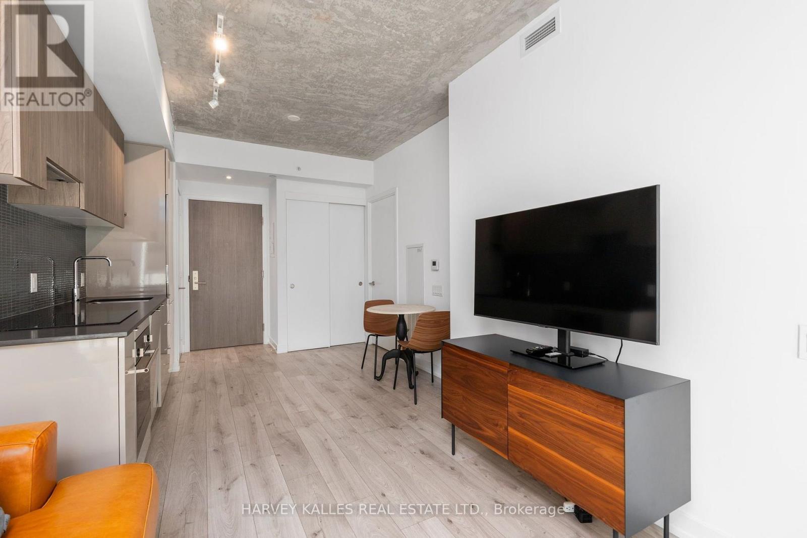 523 - 161 Roehampton Avenue, Toronto, Ontario M4P 0C8 - Photo 9 - C13761432