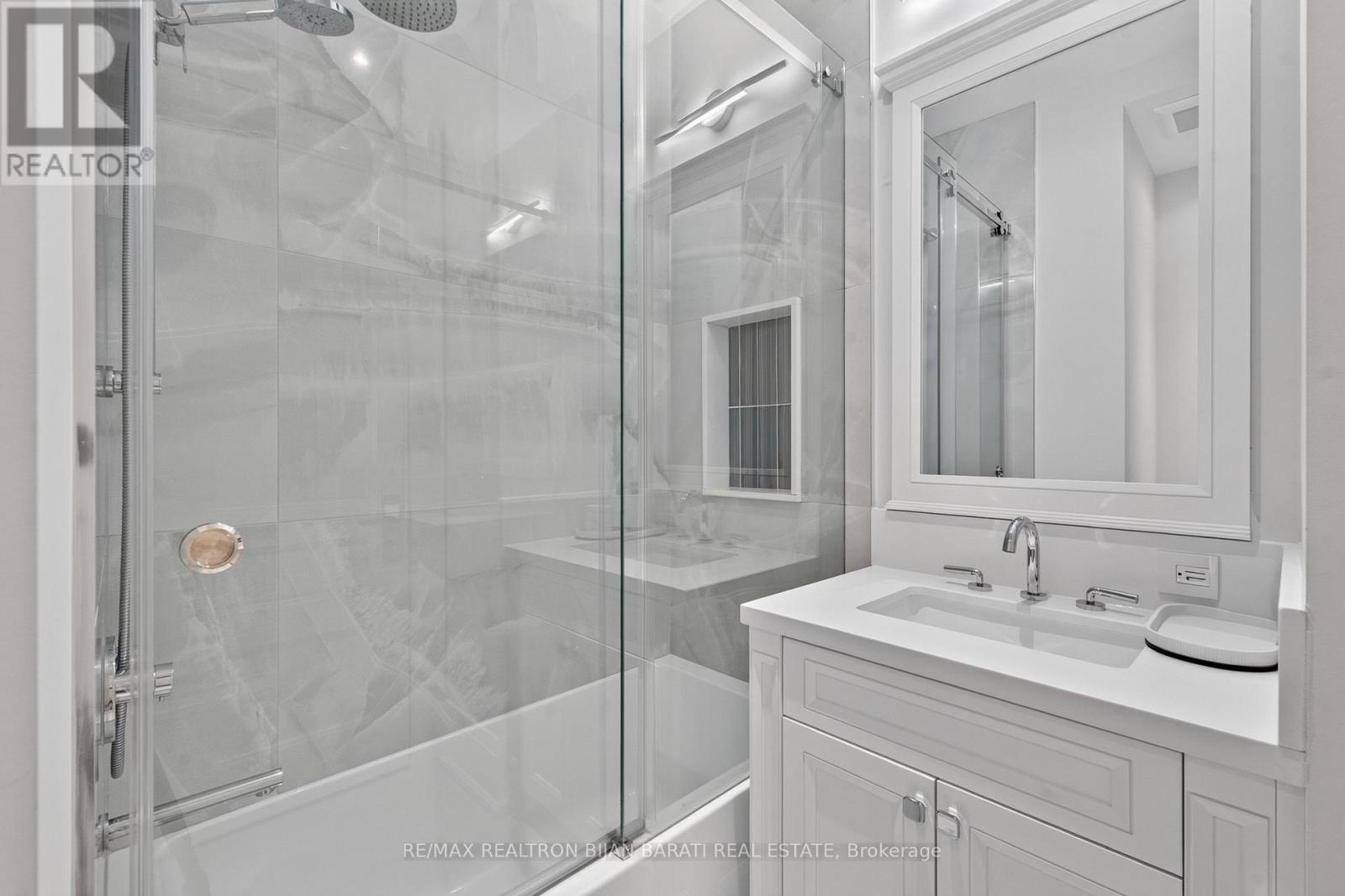 22 Woodward Avenue, Markham, Ontario  L3T 1E4 - Photo 39 - N13779386
