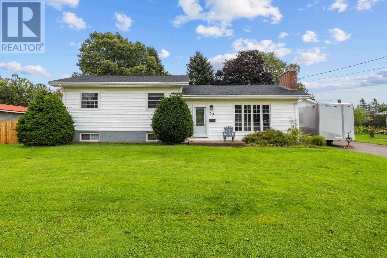 32 Darby Drive, Summerside, Prince Edward Island  C1N 4V5 - Photo 1 - 202622601