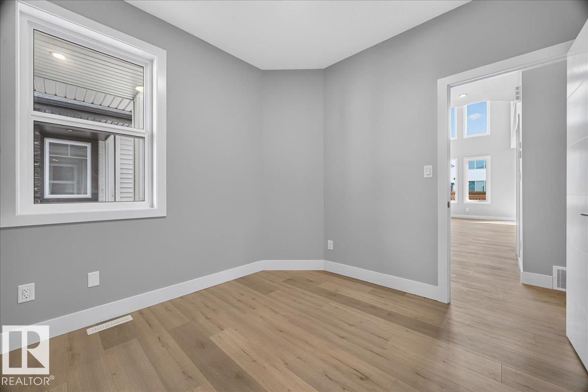 81 Mockingbird CR