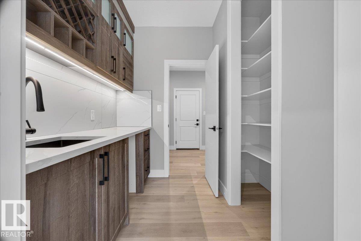 81 Mockingbird CR