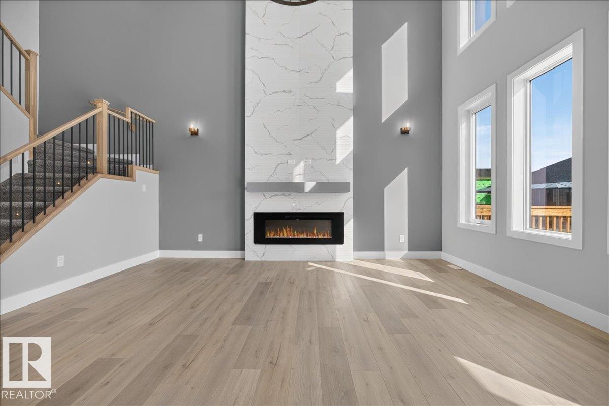 81 Mockingbird CR