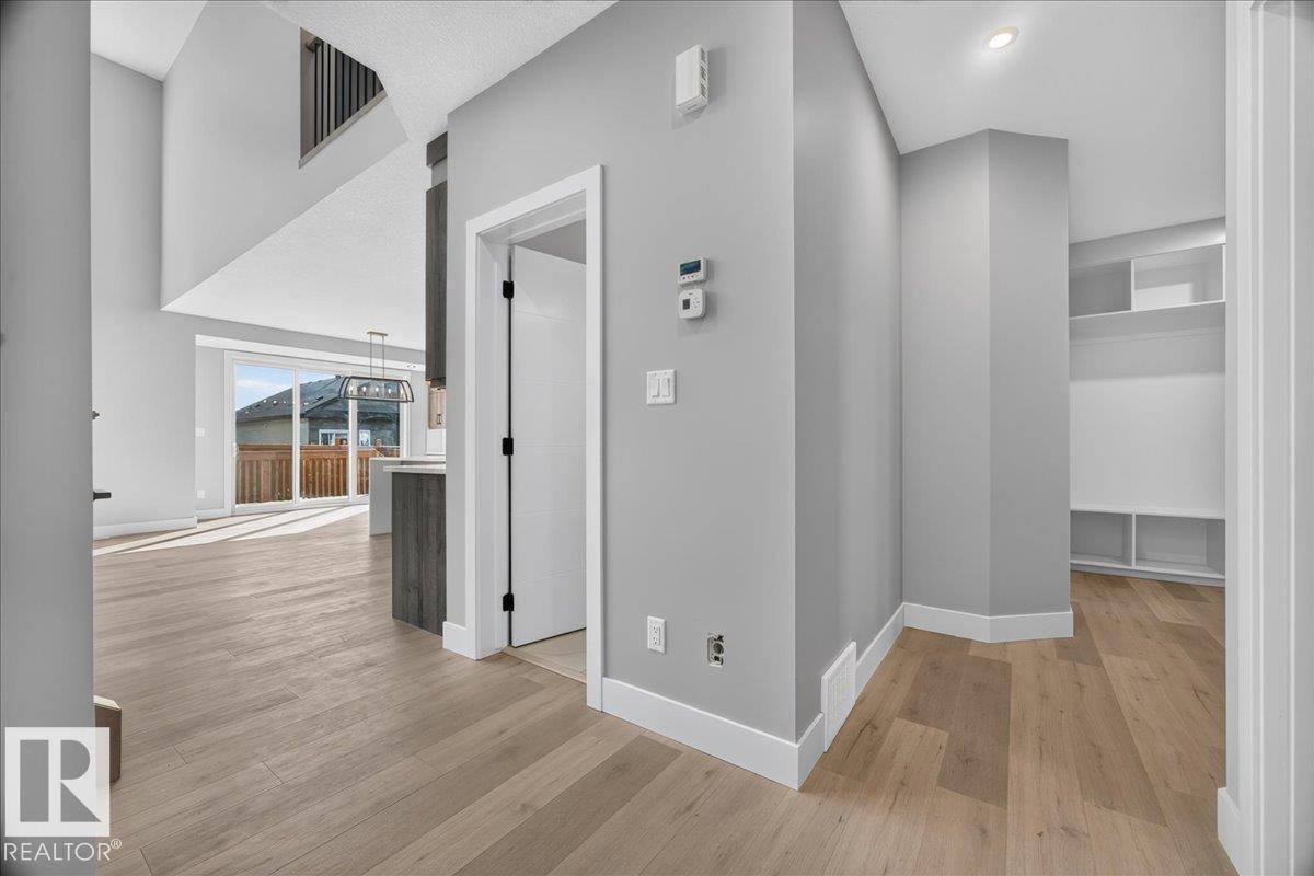 81 Mockingbird CR