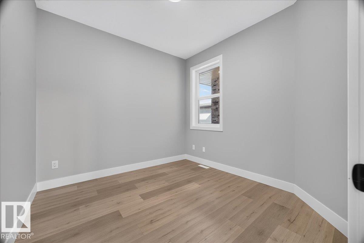 81 Mockingbird CR