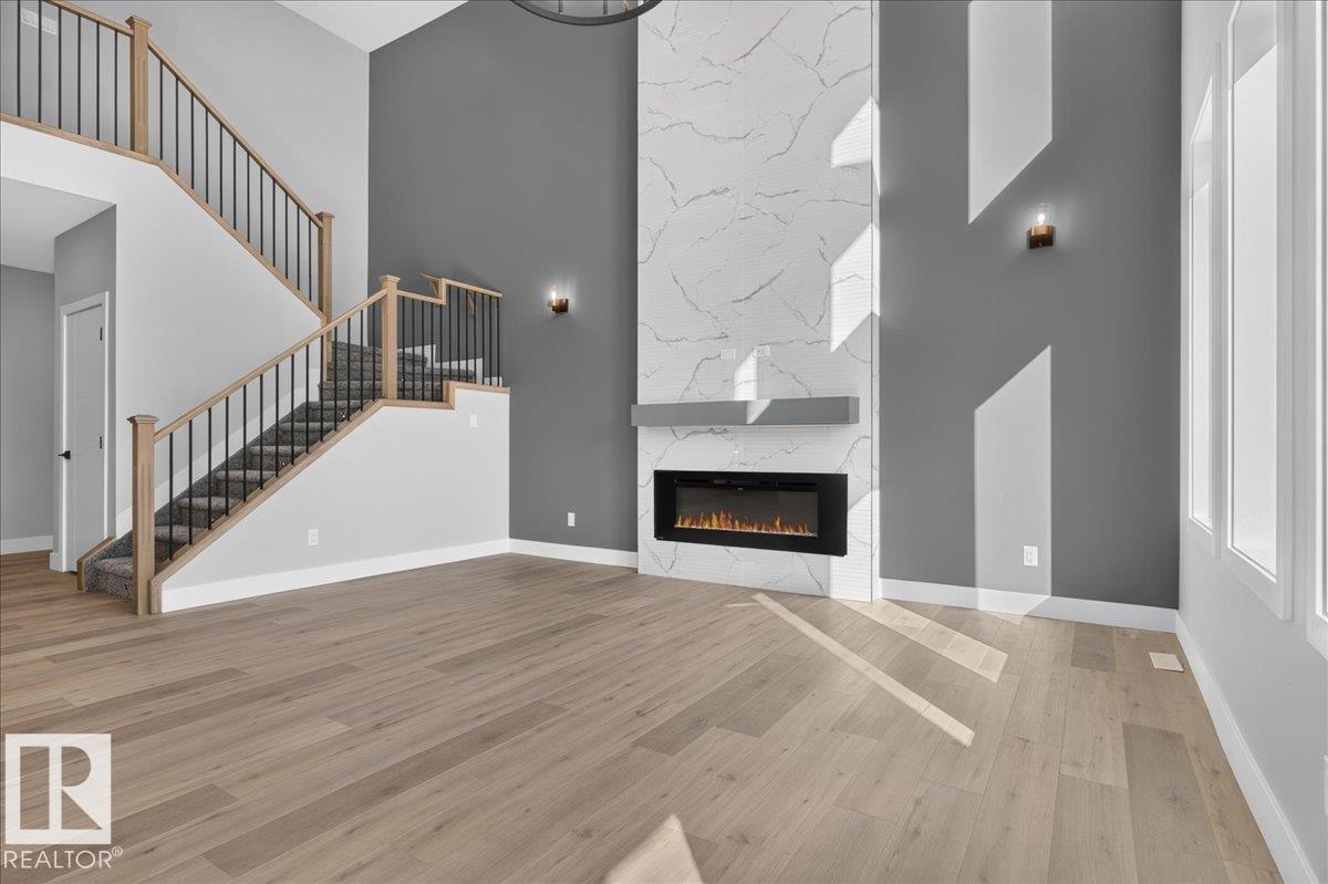 81 Mockingbird CR