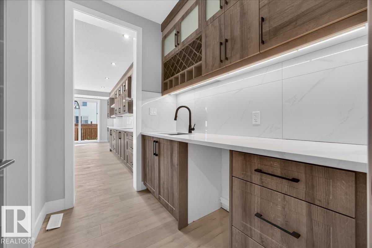 81 Mockingbird CR