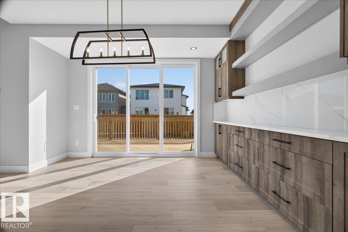 81 Mockingbird CR