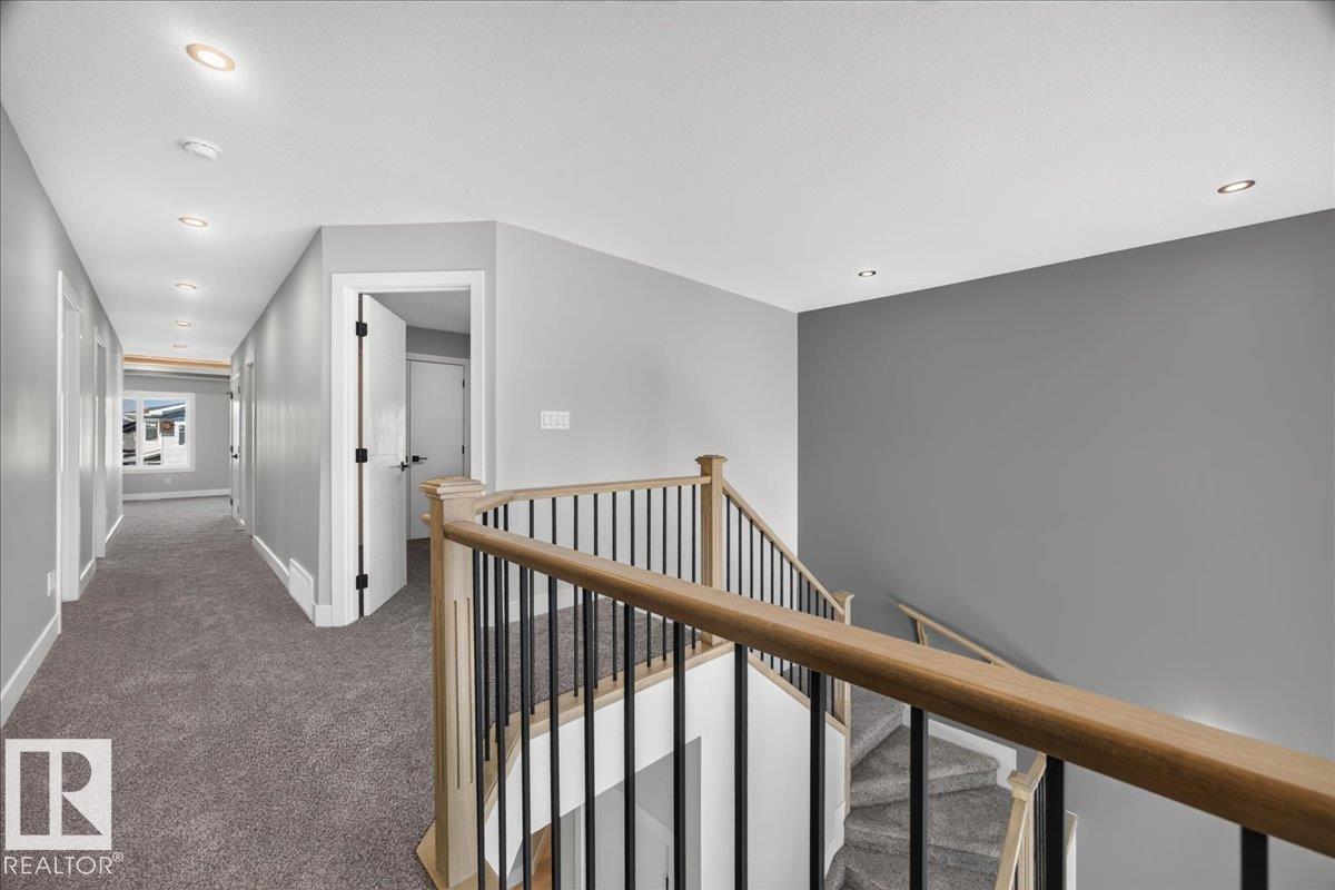 81 Mockingbird CR