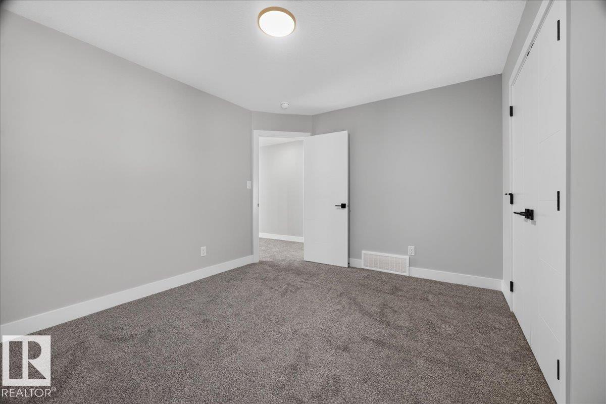 81 Mockingbird CR
