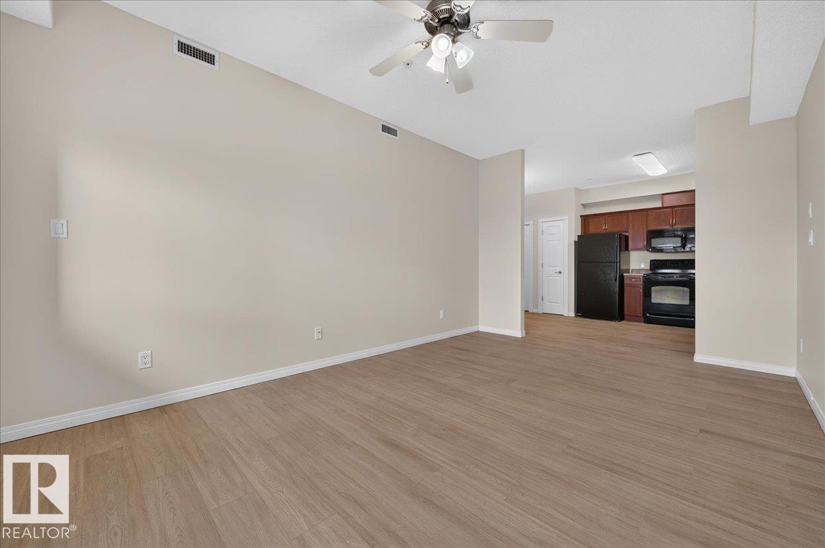 Unknown Address, ,    - Photo 21 - E4508602