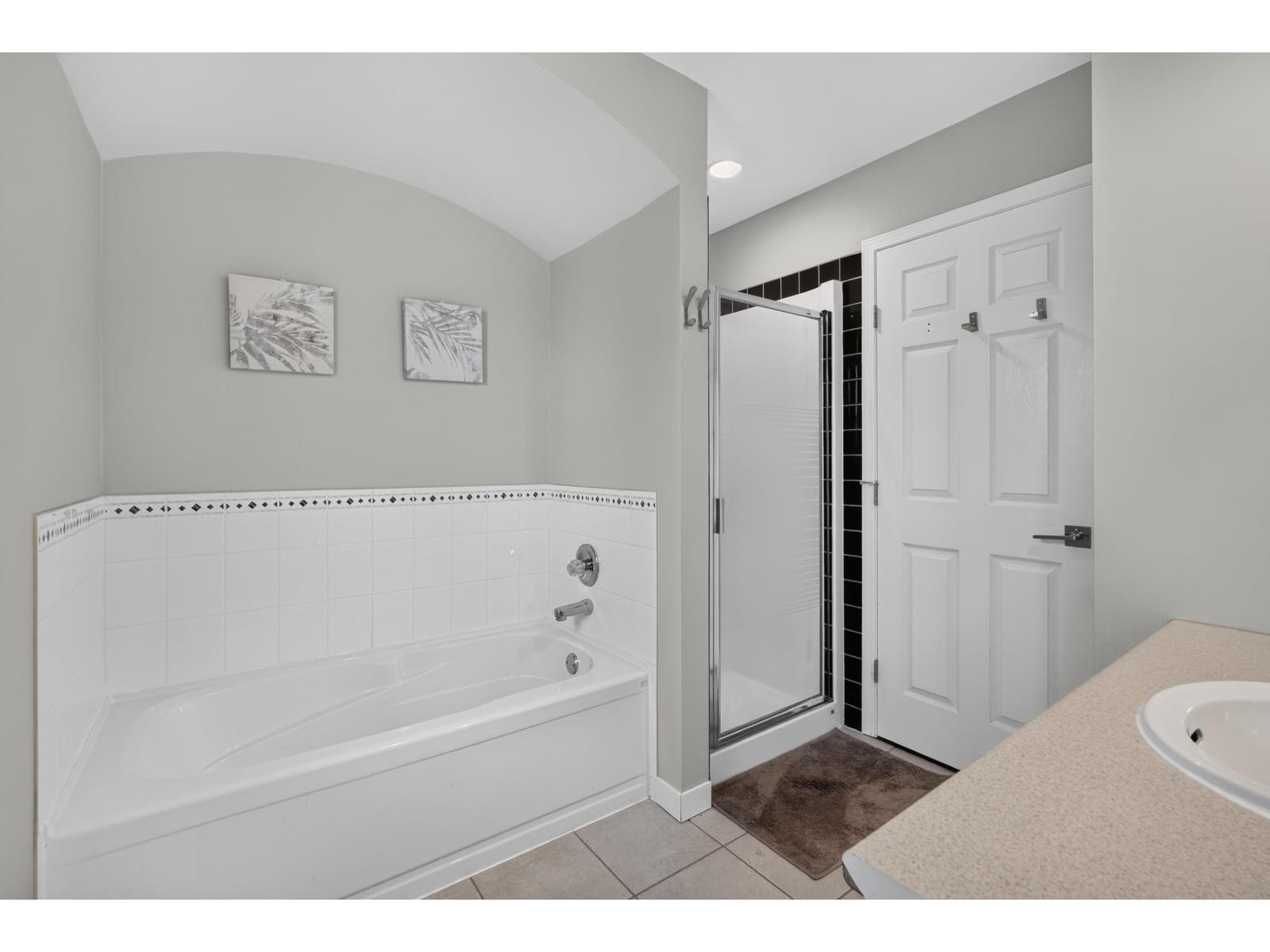 19478 61 Avenue, Surrey, British Columbia  V3S 8Z6 - Photo 28 - R3164651