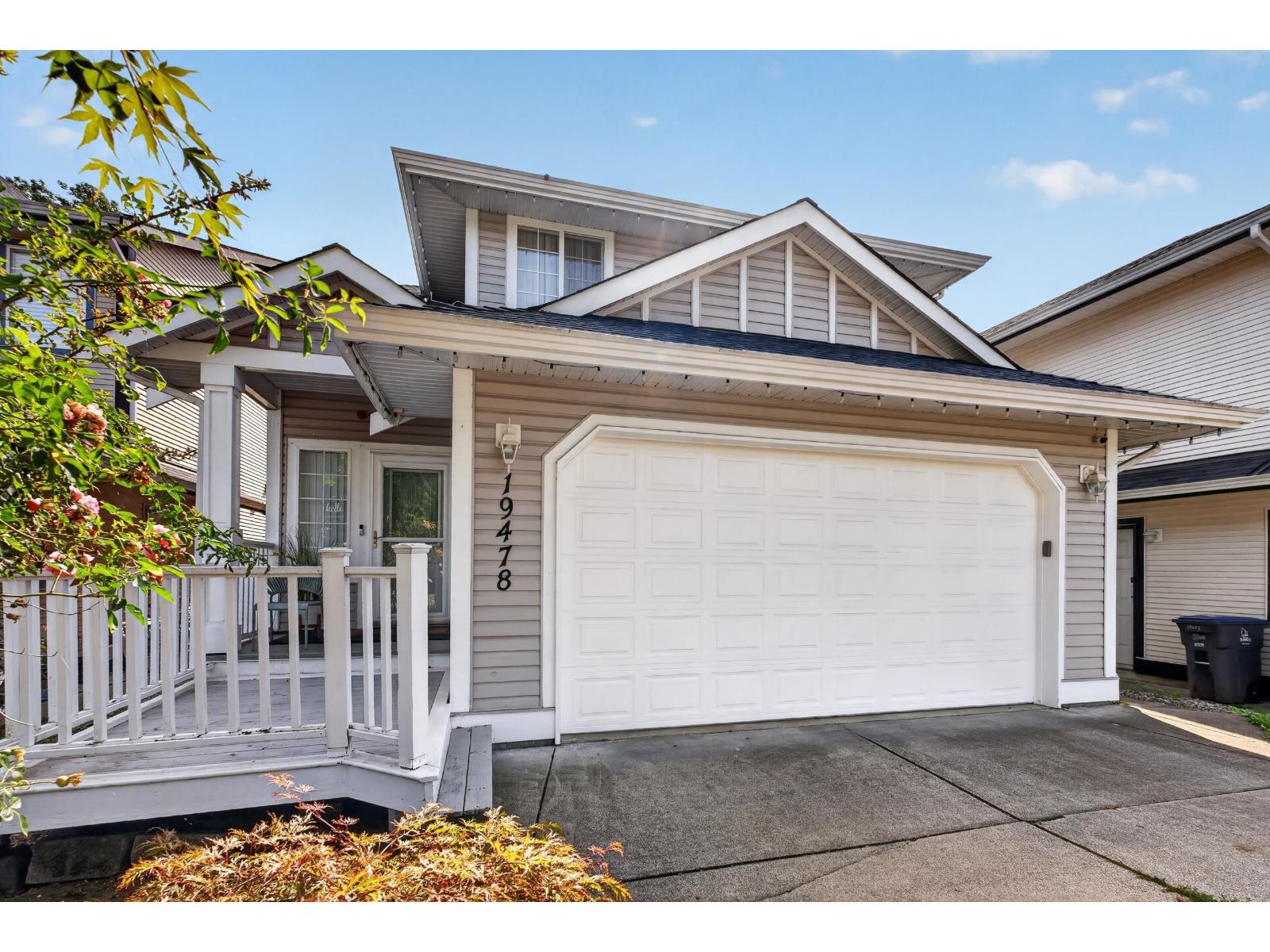 19478 61 Avenue, Surrey, British Columbia  V3S 8Z6 - Photo 4 - R3164651