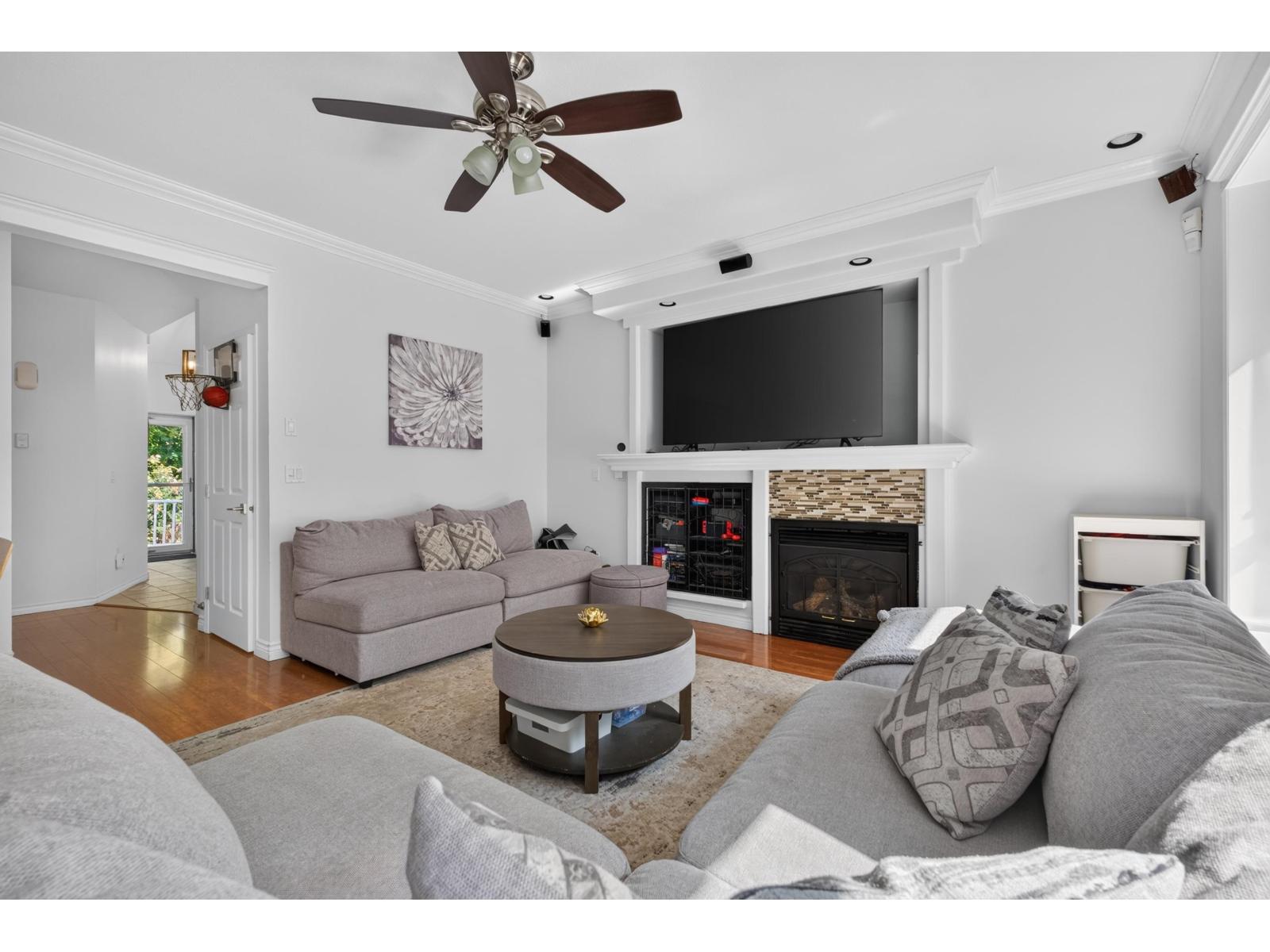 19478 61 Avenue, Surrey, British Columbia  V3S 8Z6 - Photo 9 - R3164651