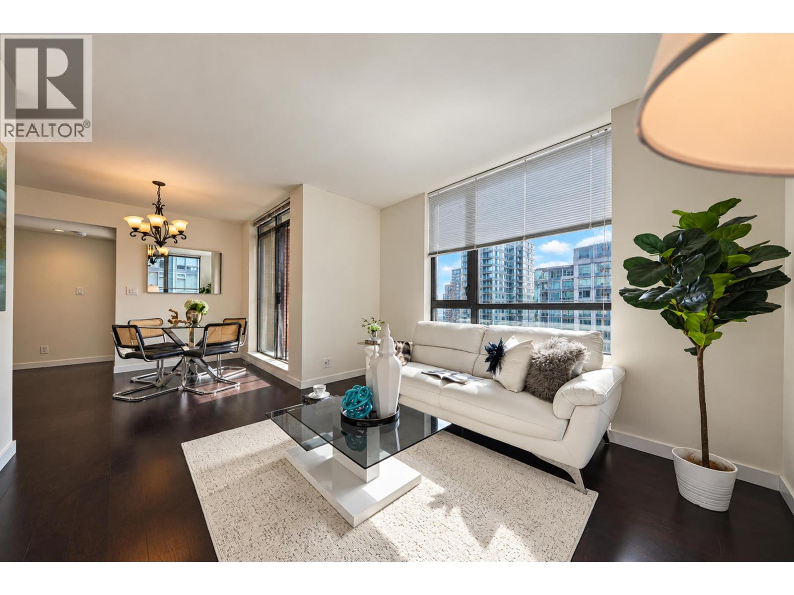1703 788 Richards Street, Vancouver, British Columbia  V6B 0C7 - Photo 3 - R3164601