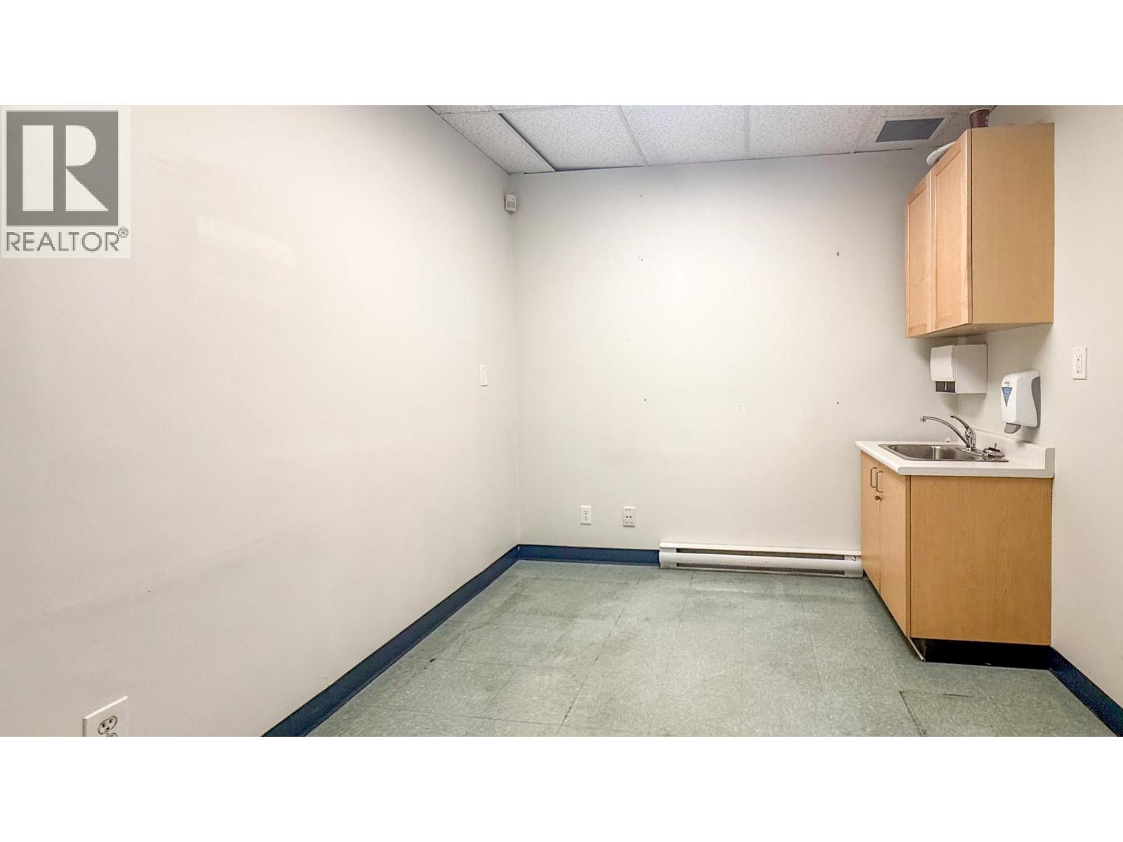 455 Leon Avenue, Kelowna, British Columbia  V1Y 6J3 - Photo 11 - 10390087
