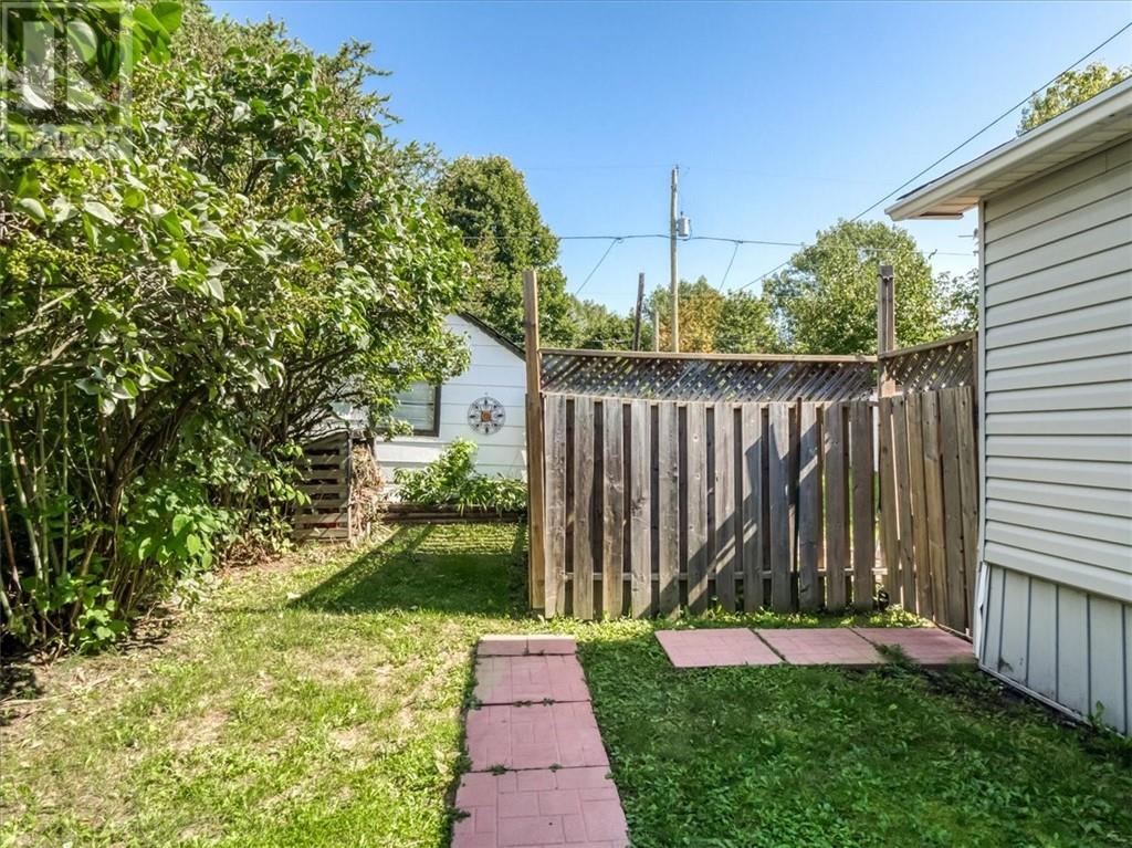 9 Peter Unit# A, Greater Sudbury, Ontario  P0M 1N0 - Photo 20 - 2130303