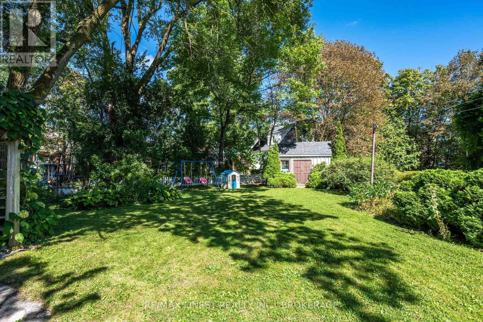 15 Alexander Street, Kingston, Ontario  K7M 3H1 - Photo 42 - X13781352