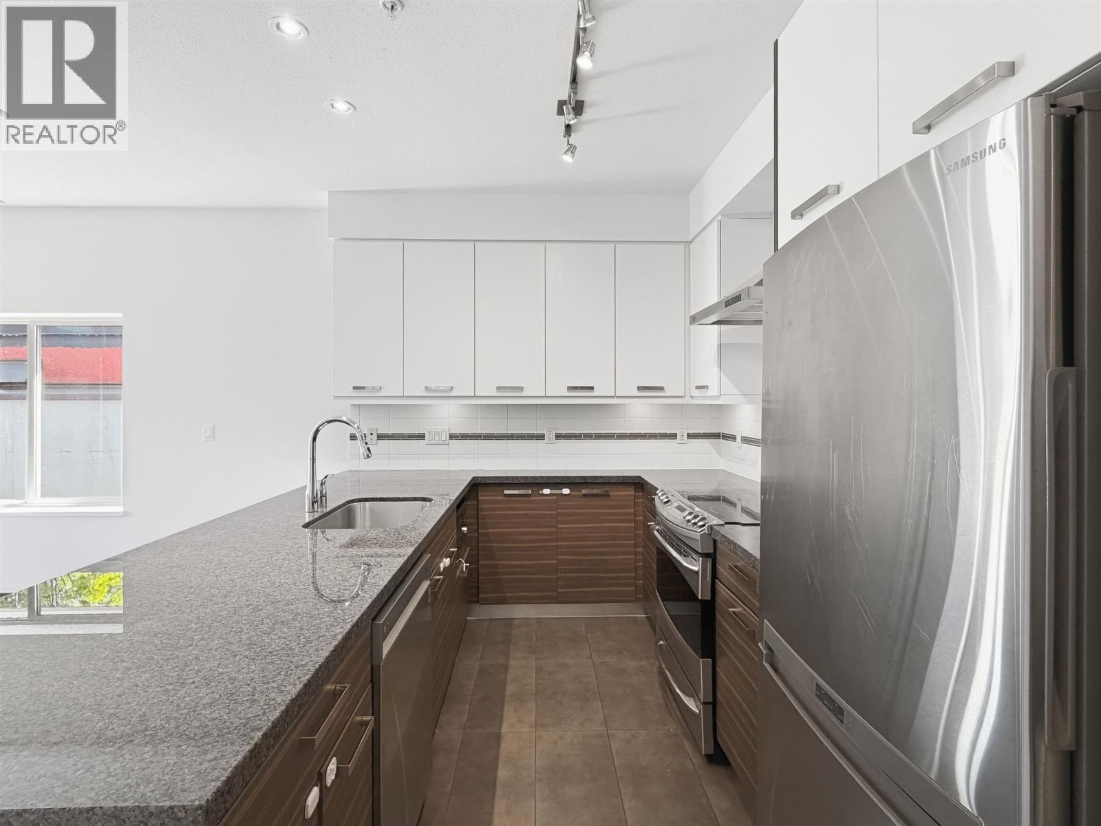 204 1273 Marine Drive, North Vancouver, British Columbia  V7P 1T3 - Photo 9 - R3164882