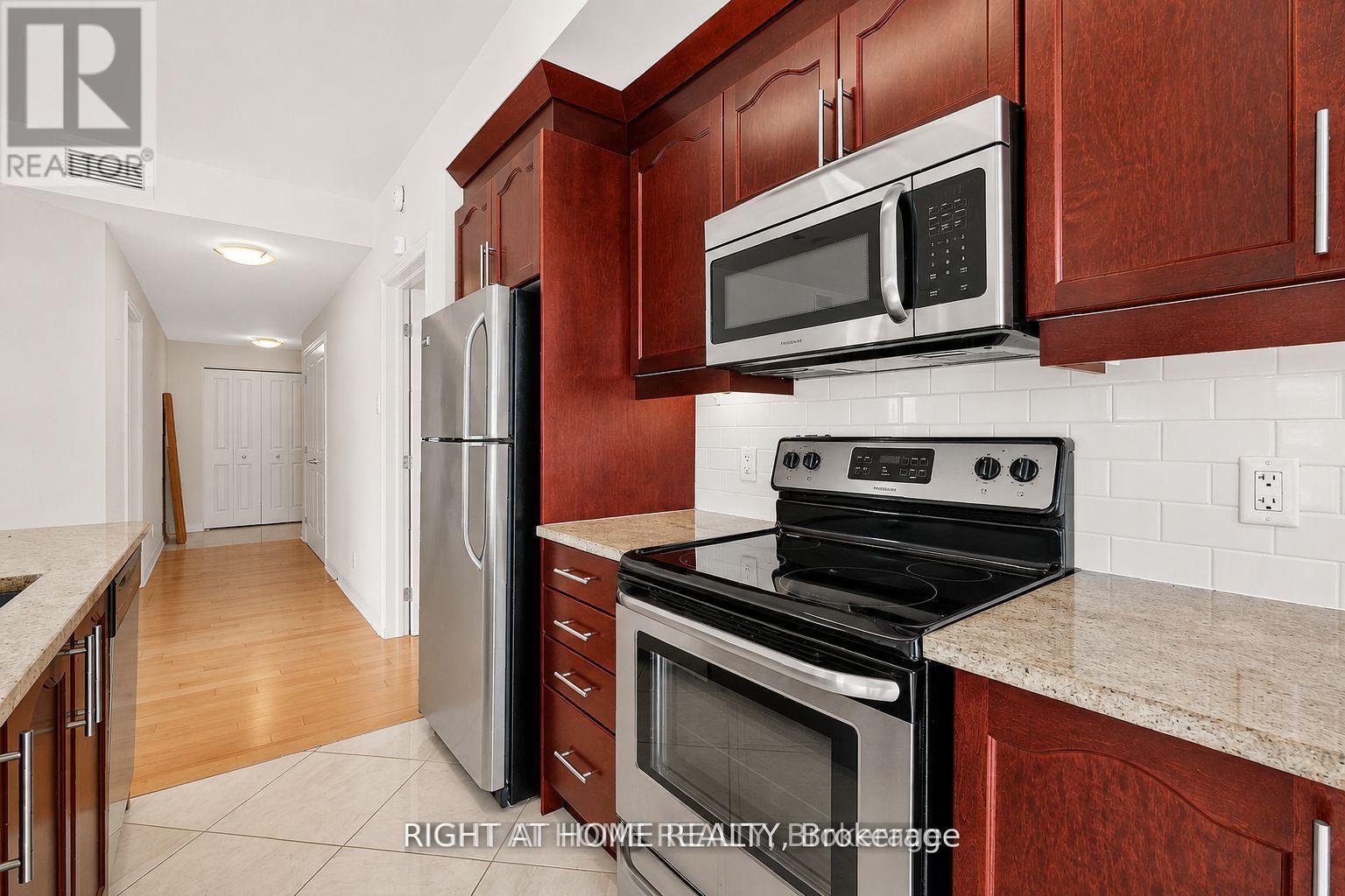 1601 - 242 Rideau Street, Ottawa, Ontario  K1N 0B7 - Photo 14 - X13781366