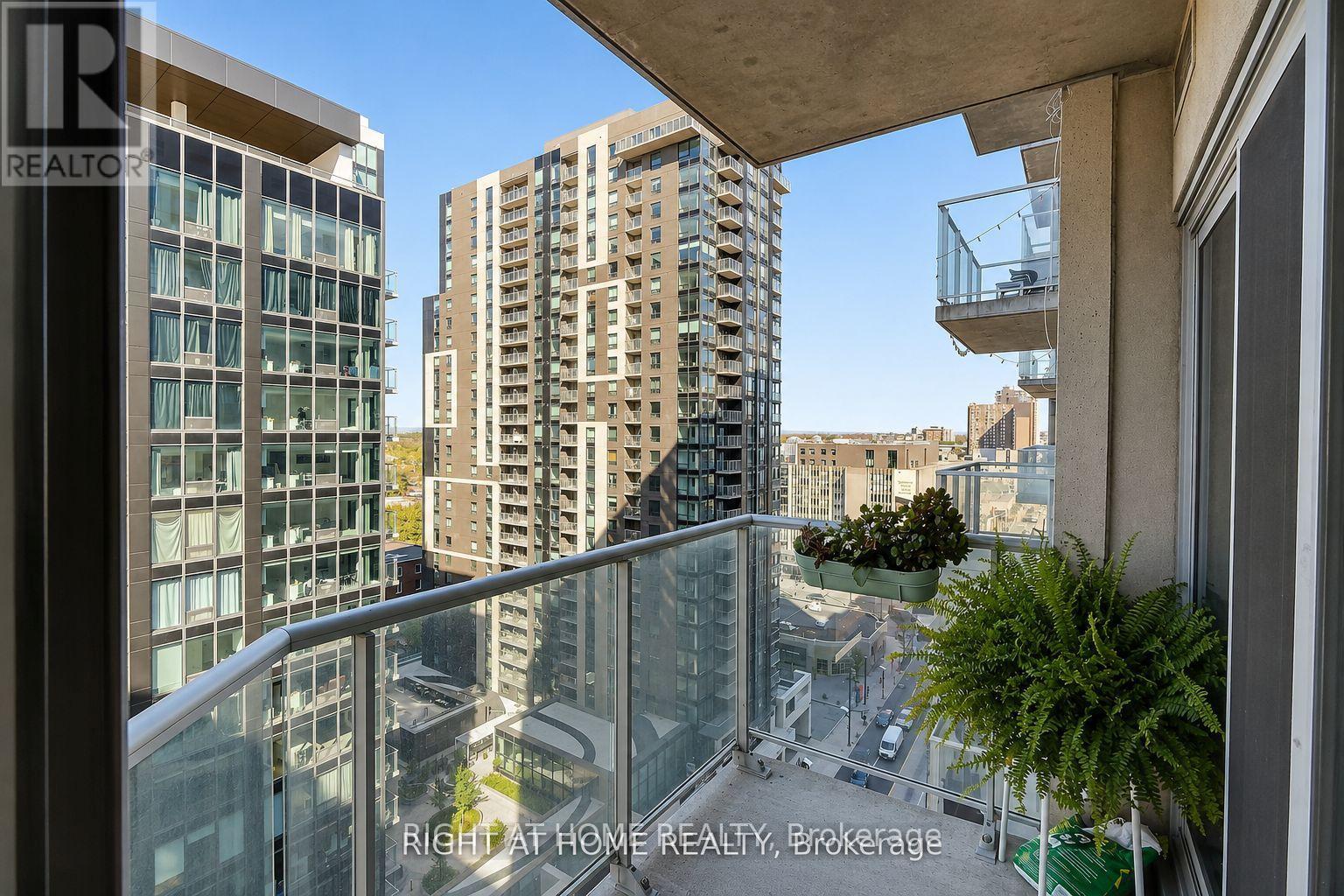 1601 - 242 Rideau Street, Ottawa, Ontario  K1N 0B7 - Photo 25 - X13781366