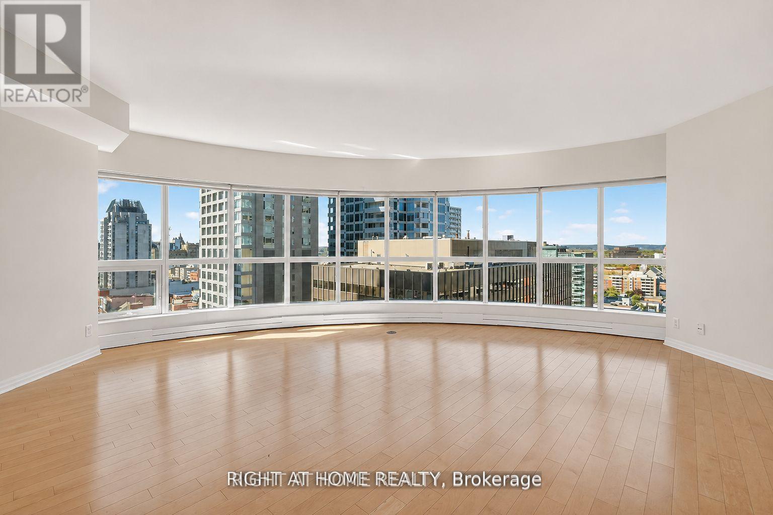1601 - 242 Rideau Street, Ottawa, Ontario  K1N 0B7 - Photo 9 - X13781366