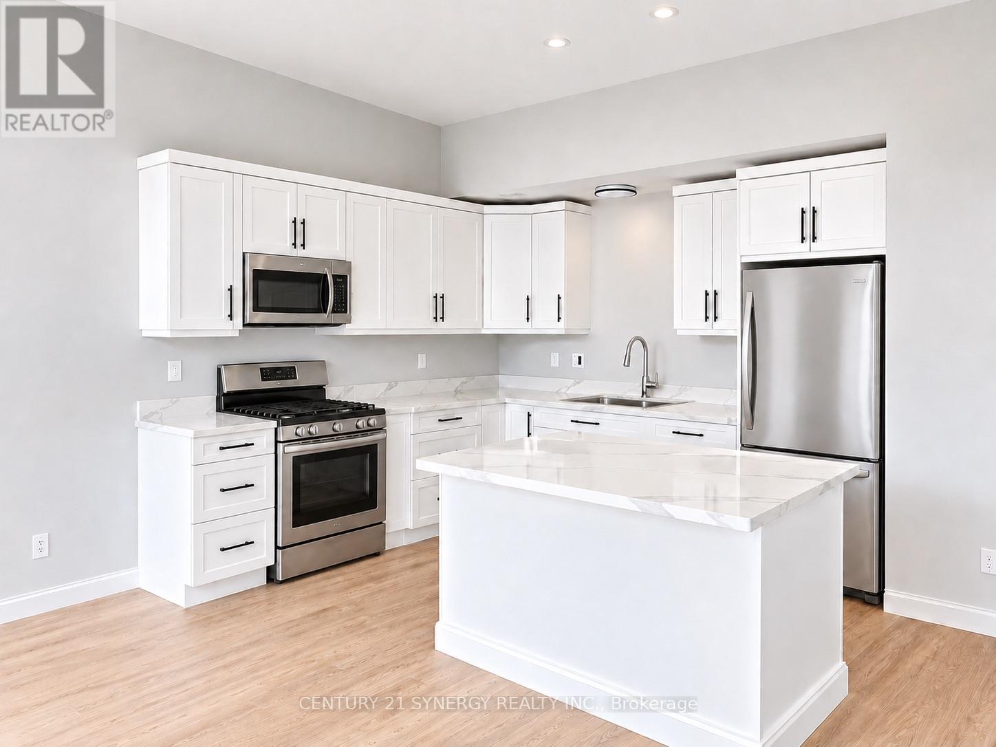 18 Edward Street, Quinte West, Ontario  K8V 2C2 - Photo 9 - X13781430