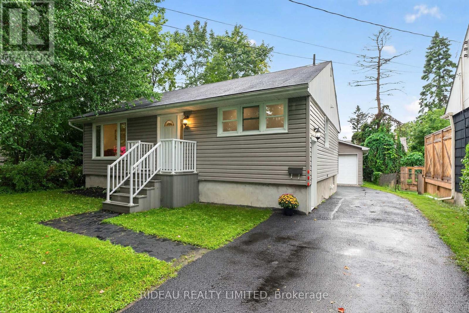 4 Otter Drive, Brockville, Ontario