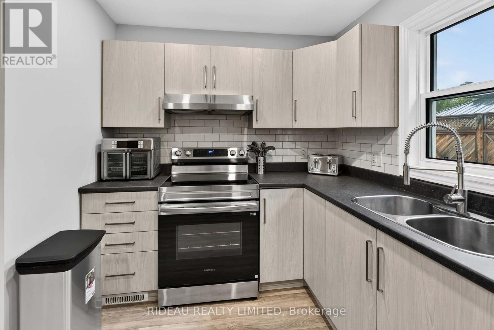 4 Otter Drive, Brockville, Ontario  K6V 5R7 - Photo 19 - X13781374