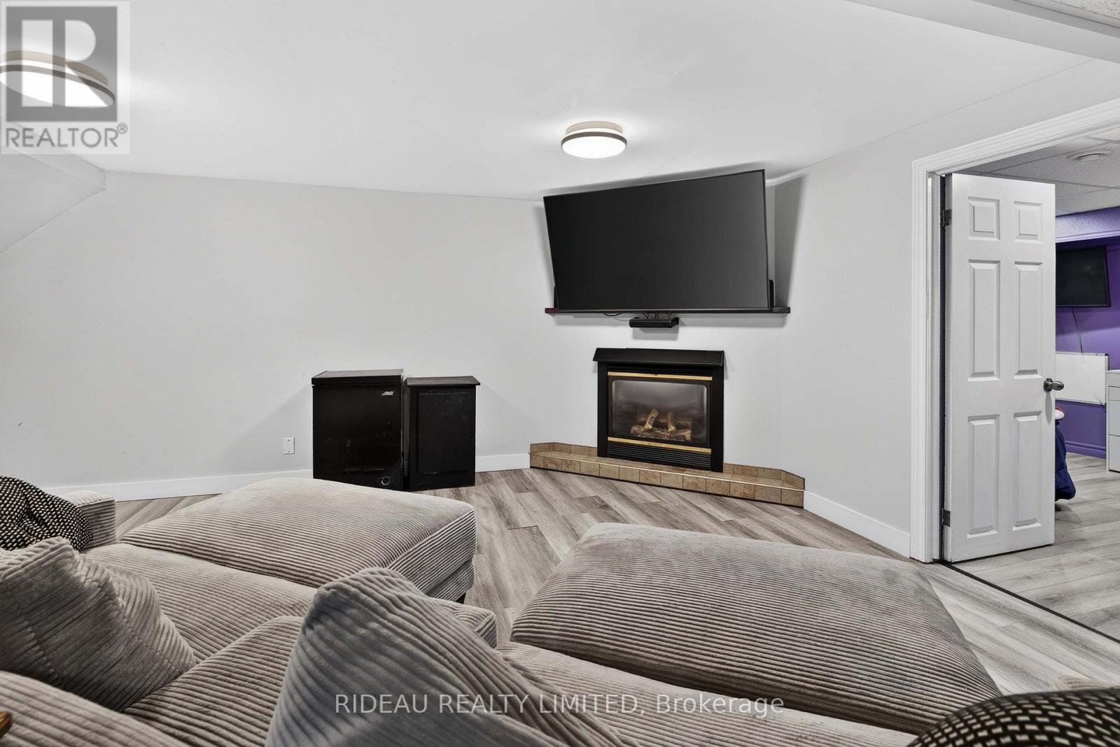 4 Otter Drive, Brockville, Ontario  K6V 5R7 - Photo 35 - X13781374