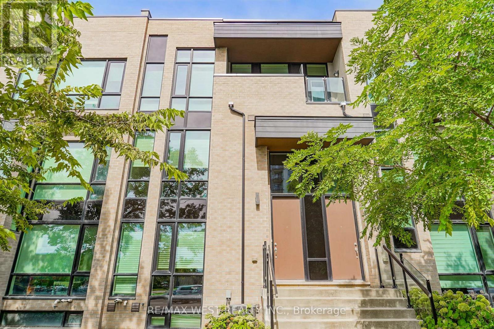 47 Pony Farm Drive, Toronto, Ontario  M9R 0B3 - Photo 15 - W13780946