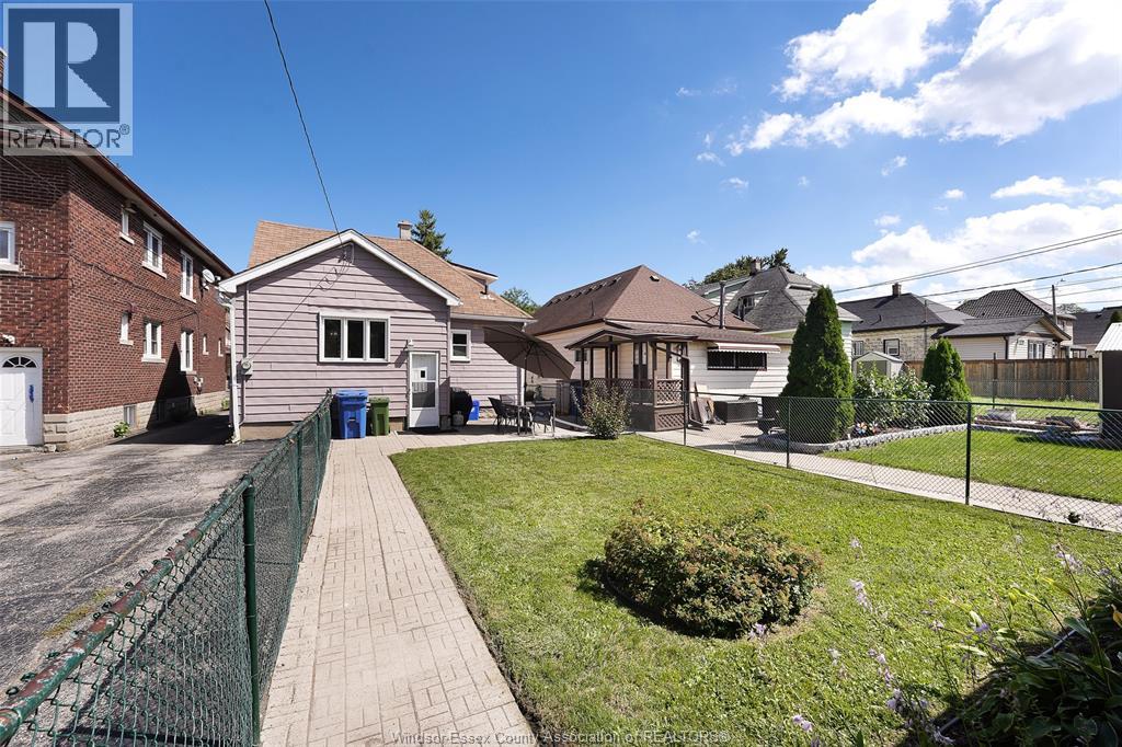 253 Pierre Avenue, Windsor, Ontario  N9A 2J6 - Photo 6 - 26022479