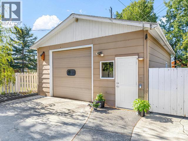 43 CEDAR CRESCENT photo 23