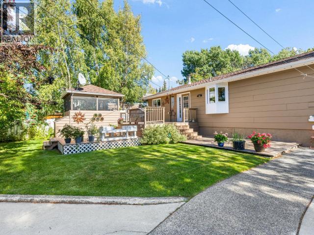 43 CEDAR CRESCENT photo 27