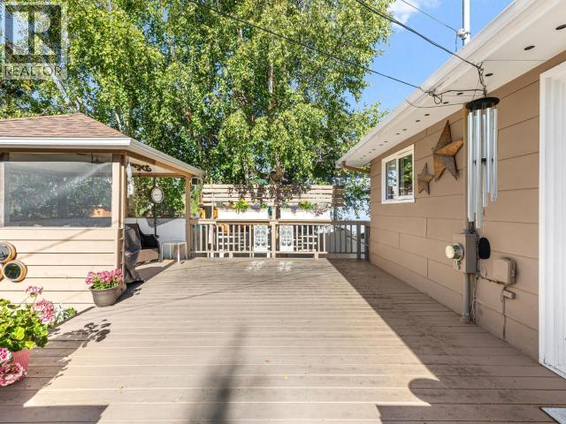 43 CEDAR CRESCENT photo 28