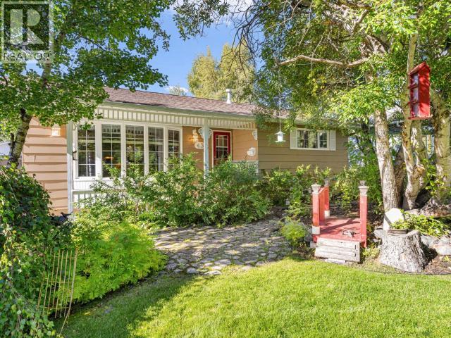 43 CEDAR CRESCENT photo 5