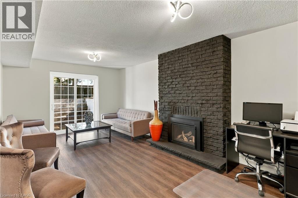 2390 Sinclair Circle, Burlington, Ontario  L7P 3C3 - Photo 29 - 40863224