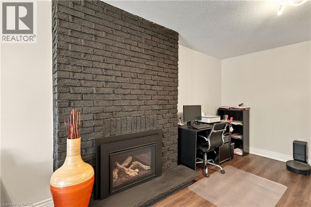 2390 Sinclair Circle, Burlington, Ontario  L7P 3C3 - Photo 32 - 40863224