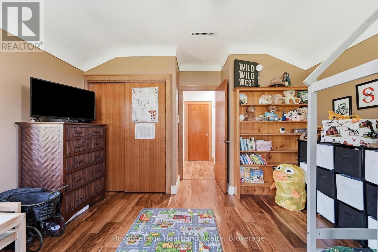 77872 London Road, Huron East, Ontario  N0M 1L0 - Photo 15 - X13781364