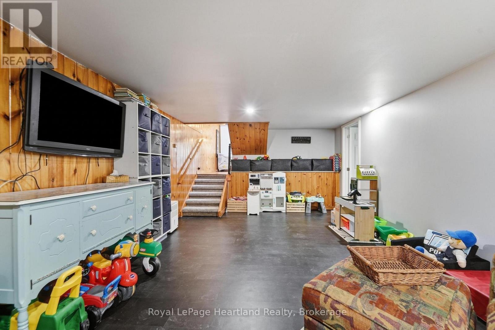 77872 London Road, Huron East, Ontario  N0M 1L0 - Photo 25 - X13781364