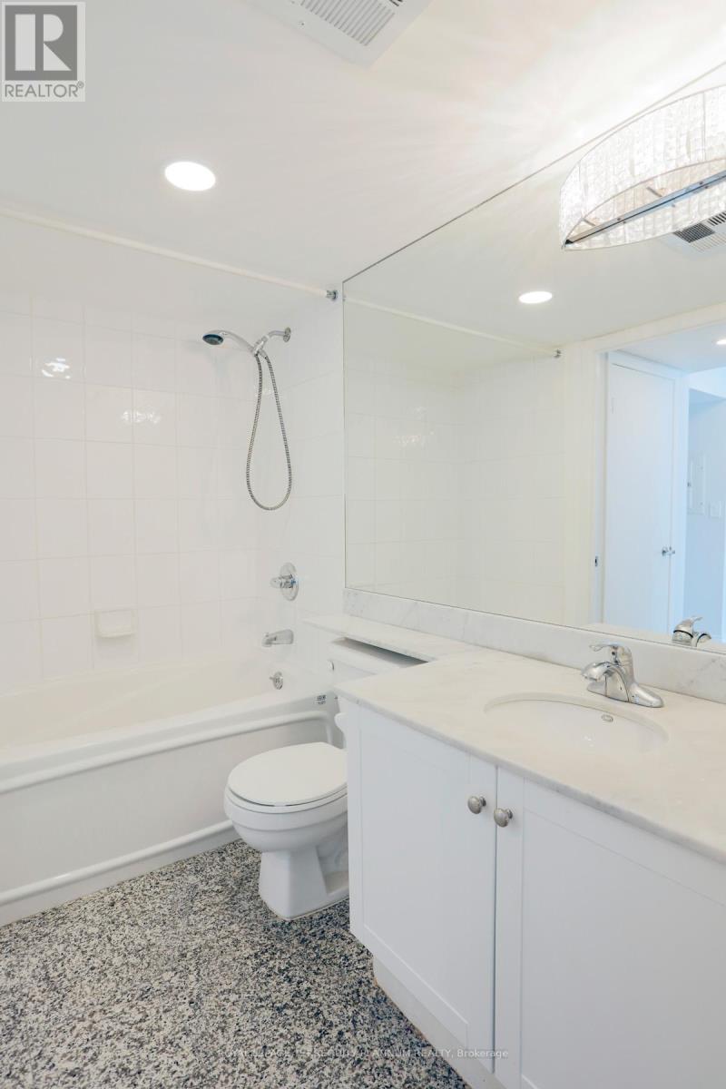 3607 - 210 Victoria Street, Toronto, Ontario  M5B 2R3 - Photo 11 - C13781434