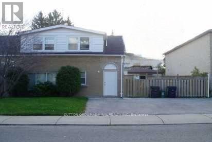 82 Meighen Avenue, Toronto, Ontario  M4B 2H5 - Photo 3 - E13781260