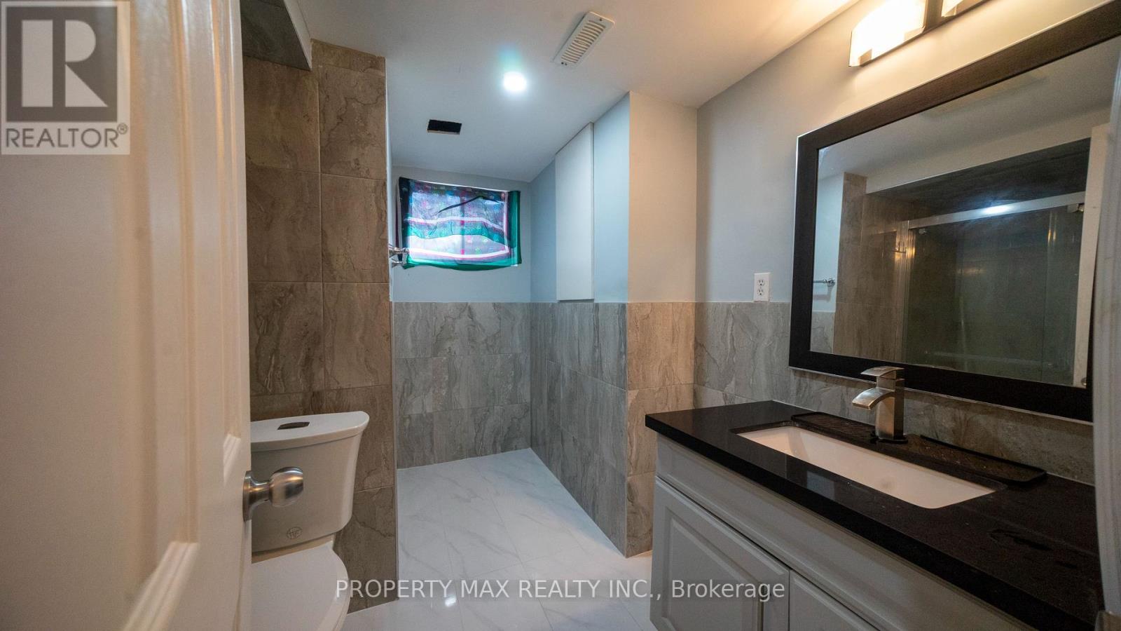 144 Bellrock Drive, Toronto, Ontario  M1V 3G6 - Photo 32 - E13781300