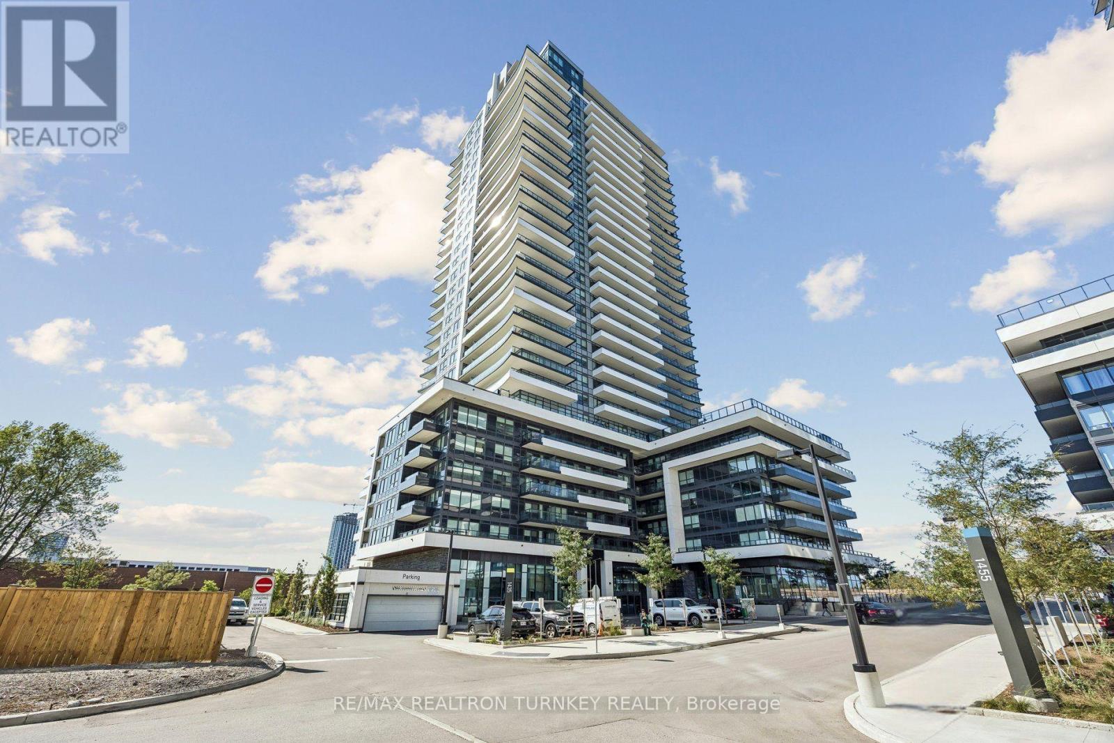 912 - 1435 Celebration Drive, Pickering, Ontario  L1W 0C4 - Photo 1 - E13781386