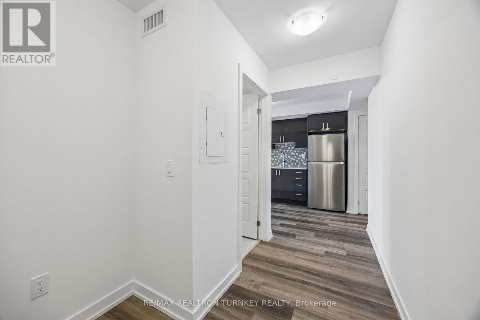 912 - 1435 Celebration Drive, Pickering, Ontario  L1W 0C4 - Photo 34 - E13781386