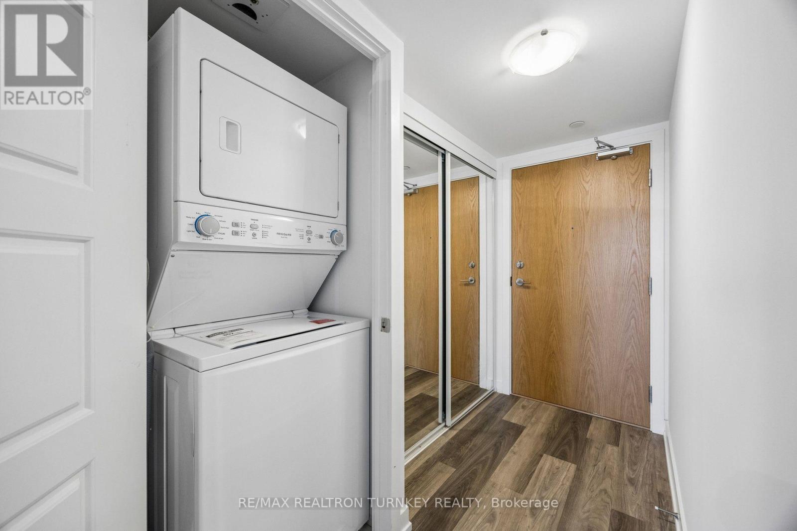 912 - 1435 Celebration Drive, Pickering, Ontario  L1W 0C4 - Photo 42 - E13781386